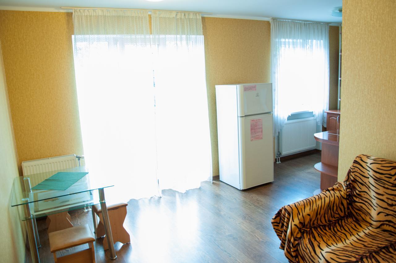 Apartments On Svobody 39 ウージュホロド エクステリア 写真